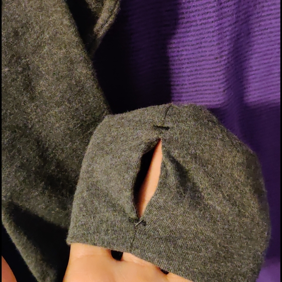 Purple and dark grey striped baseball tee - Picture 4 of 6